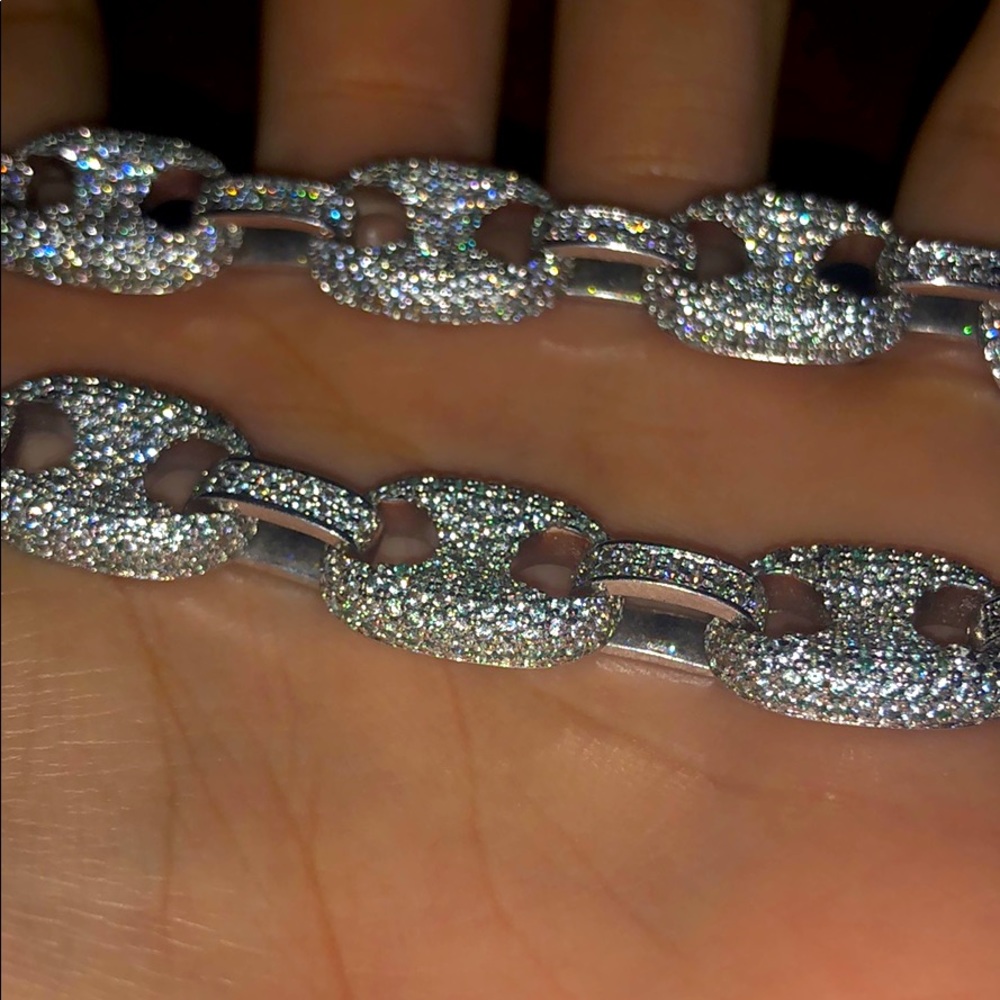 Gucci link cz stones